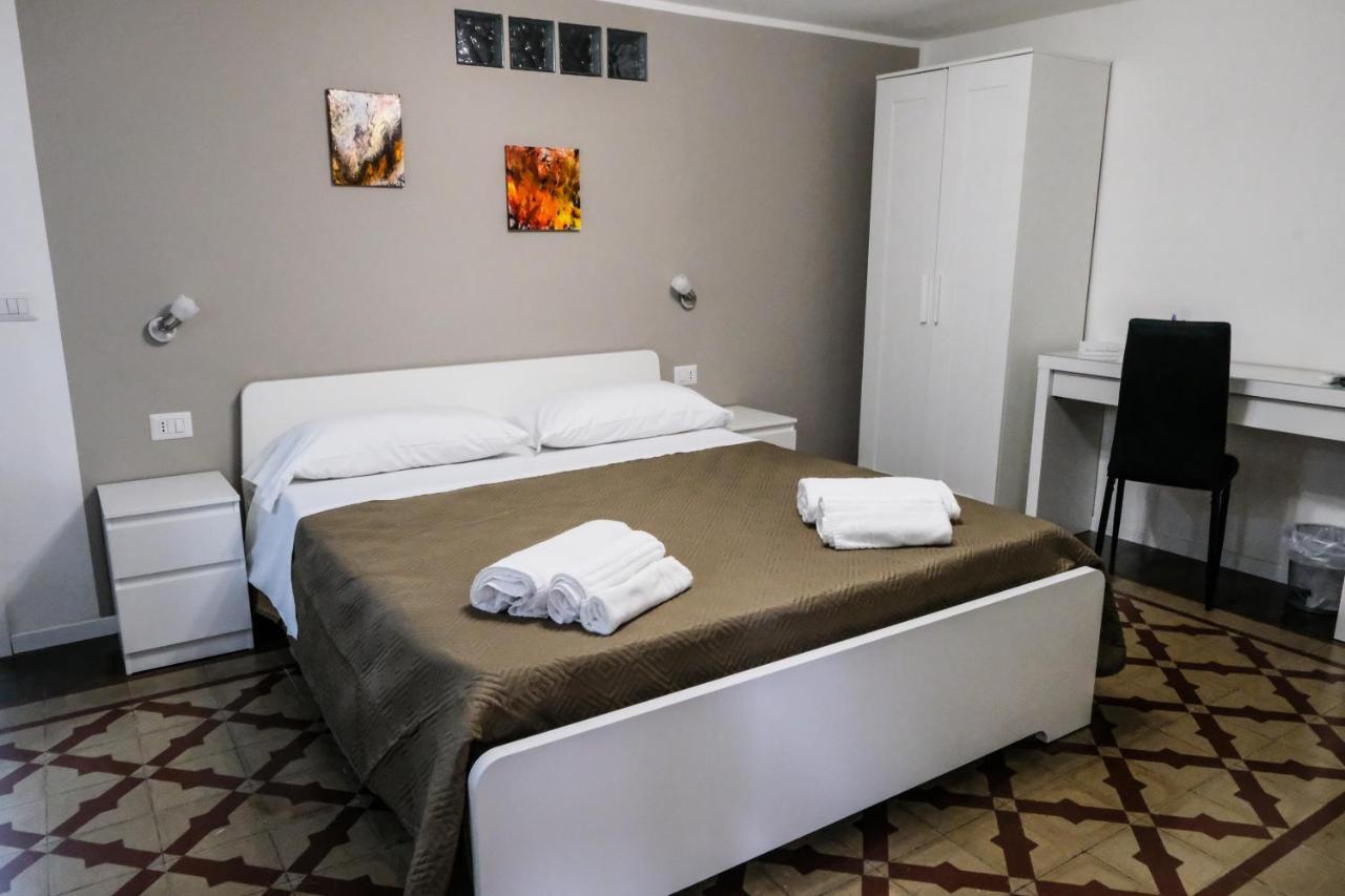 Antica Dimora Maravigna Hotel Catánia Buitenkant foto