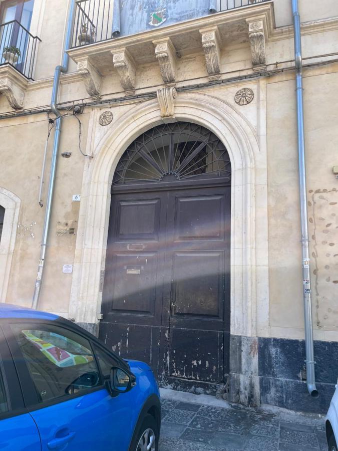 Antica Dimora Maravigna Hotel Catánia Buitenkant foto